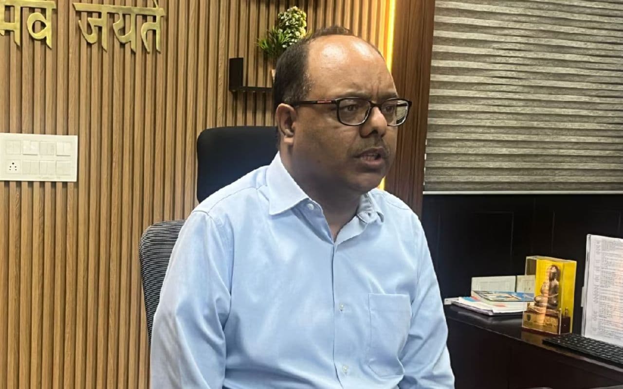 Patna DM Chandrashekhar Singh Patna DM Chandrashekhar Singh