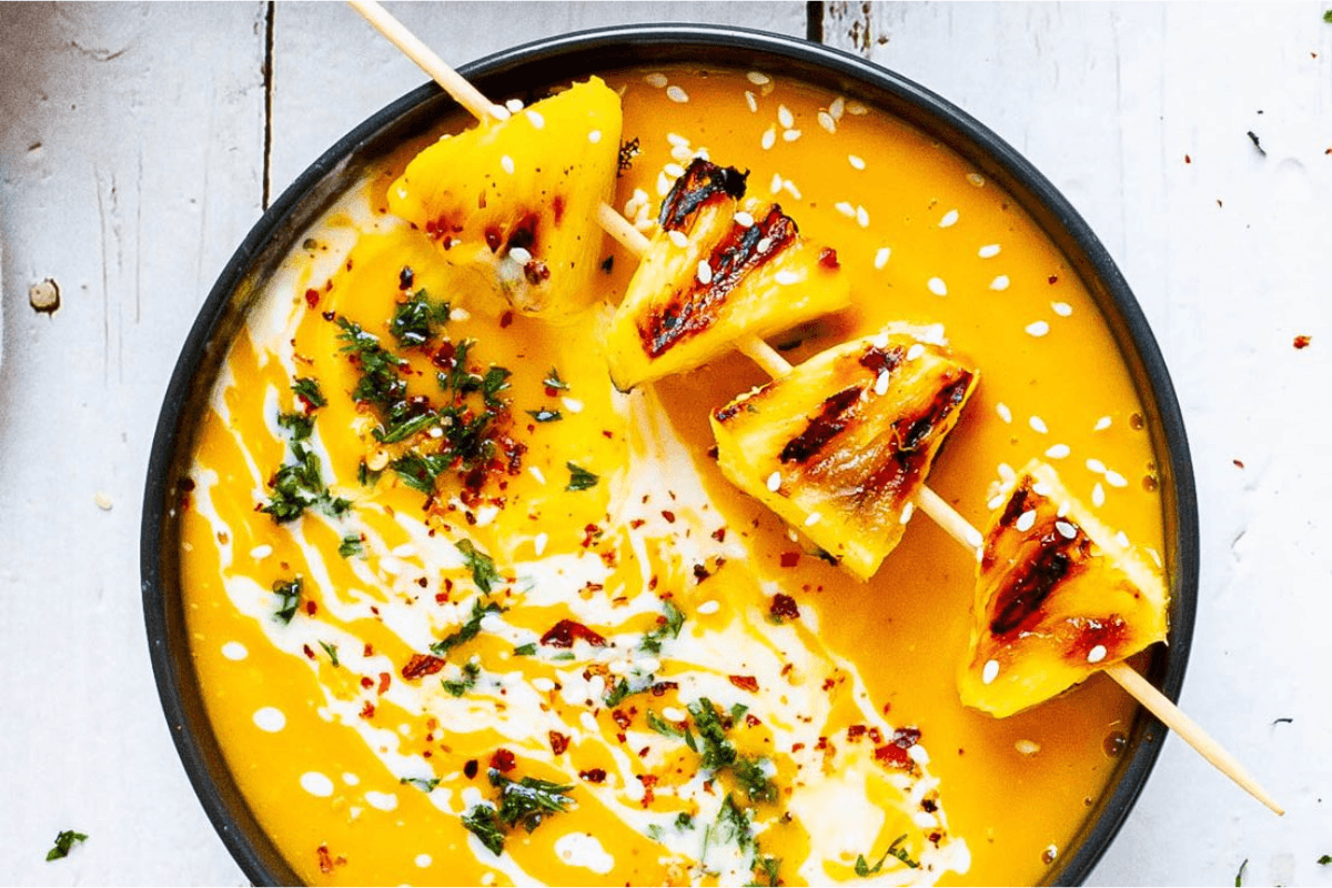 Pineapple Soup Recipe for Weight Loss: पाइनएप्पल सूप के फायदे जानकर रह जाएंगे हैरान, जानें इसकी आसान रेसिपी