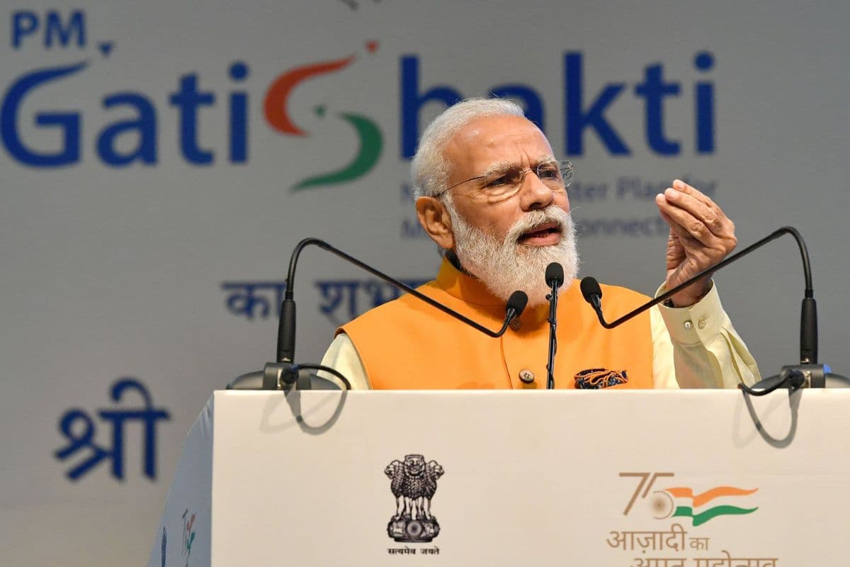 प्रधानमंत्री गति शक्ति योजना पर अपनी बात रखतें पीएम मोदी