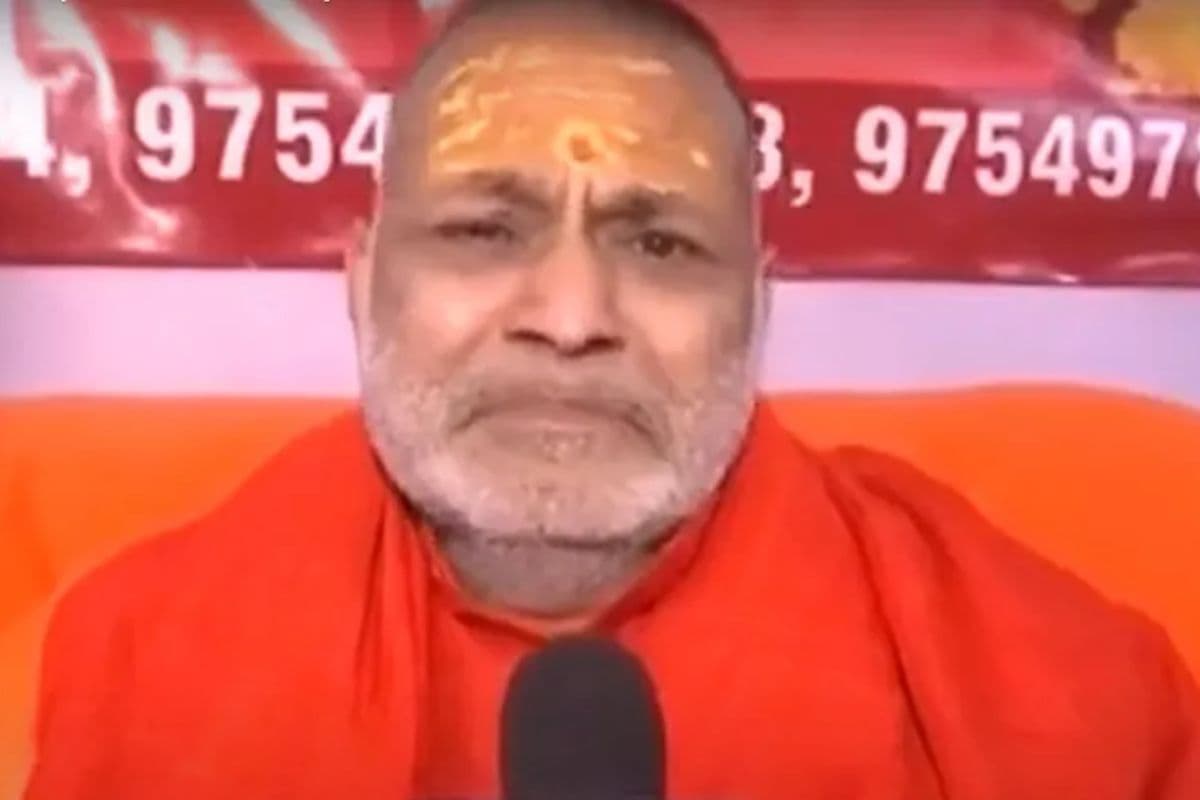 Maha Kumbh Stampede: महाकुंभ को सेना के हवाले क्यों नहीं किया? संतों ने प्रशासन पर उठाए सवाल