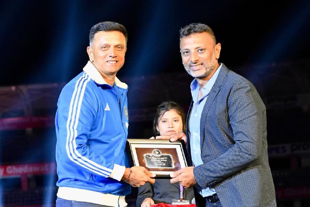 कौन हैं सितांशु कोटक, टीम इंडिया के बल्लेबाजी कोच बनने की दौड़ में हैं सबसे आगे