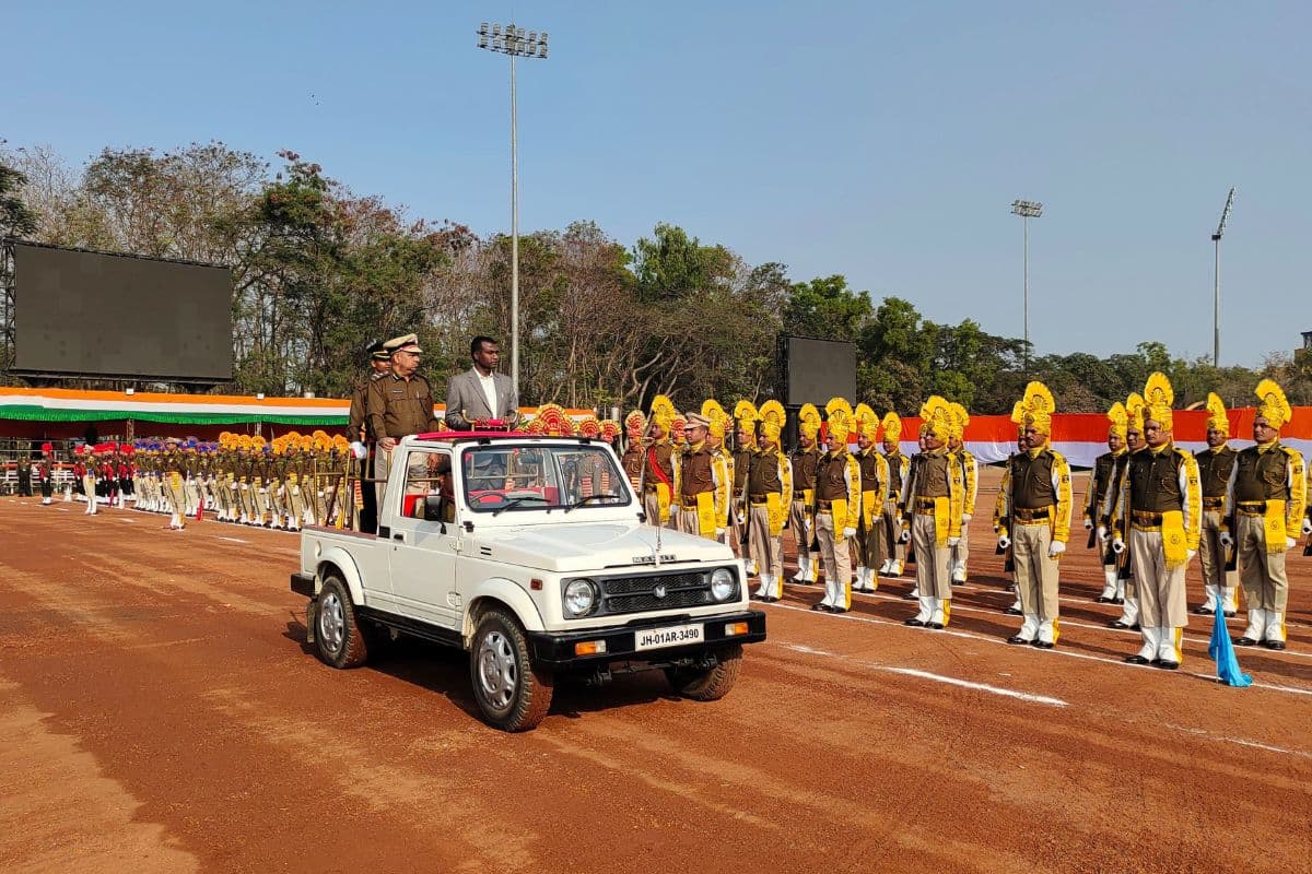 रांची के मोरहाबादी मैदान में गणतंत्र दिवस समारोह का फुल ड्रेस रिहर्सल, DC और SSP ने ली मार्च पास्ट की सलामी