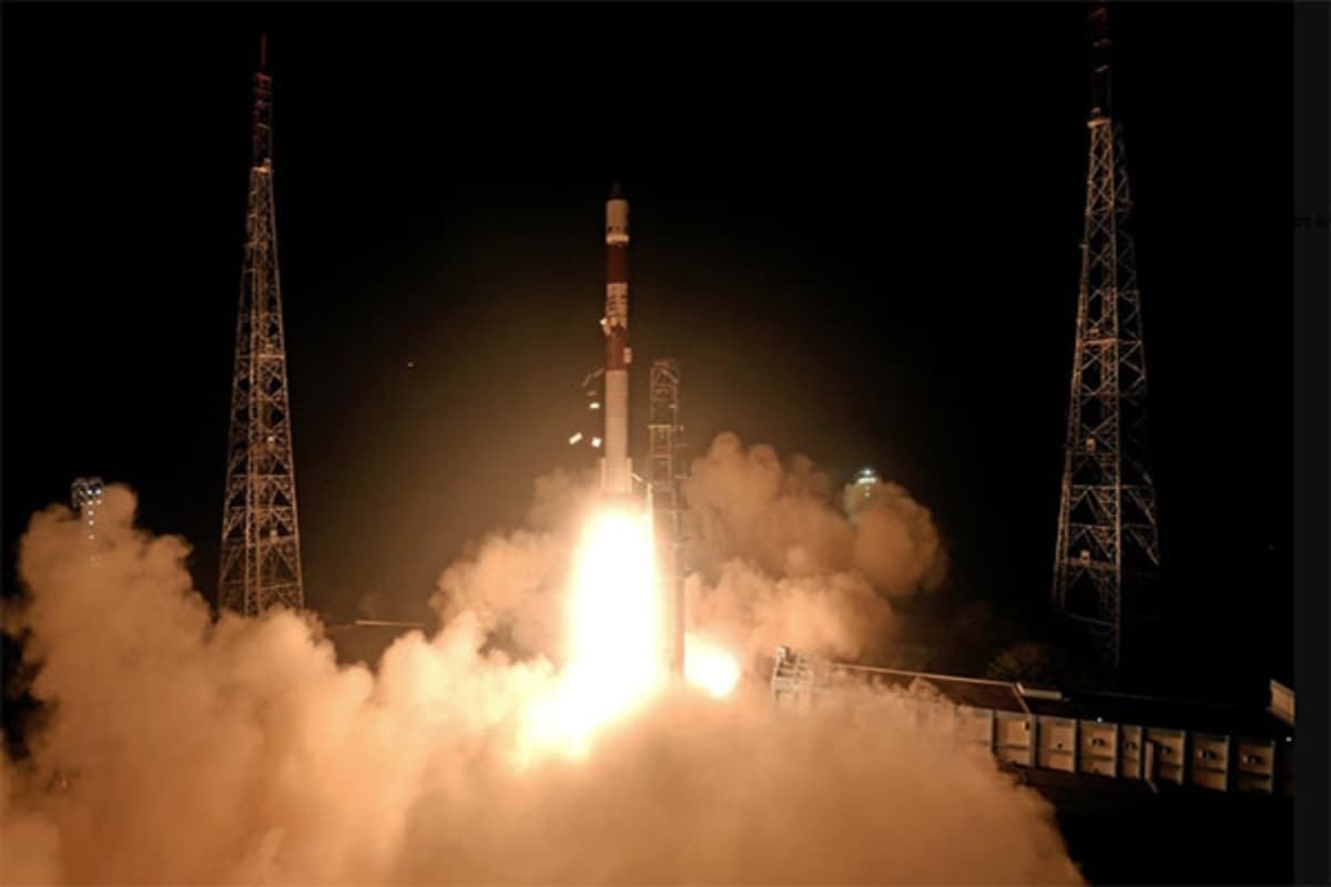 ISRO SpaDex Docking: मिशन की सफलता से भारत की स्पेस में लंबी छलांग, जानें क्या होगा इसरो का अगला कदम