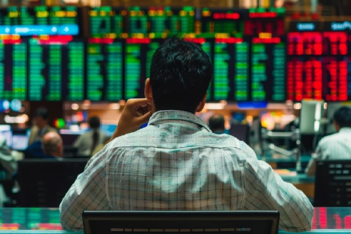 शेयर बाजार ने मजबूती के साथ नए साल का किया स्वागत, सेंसेक्स-निफ्टी उछले