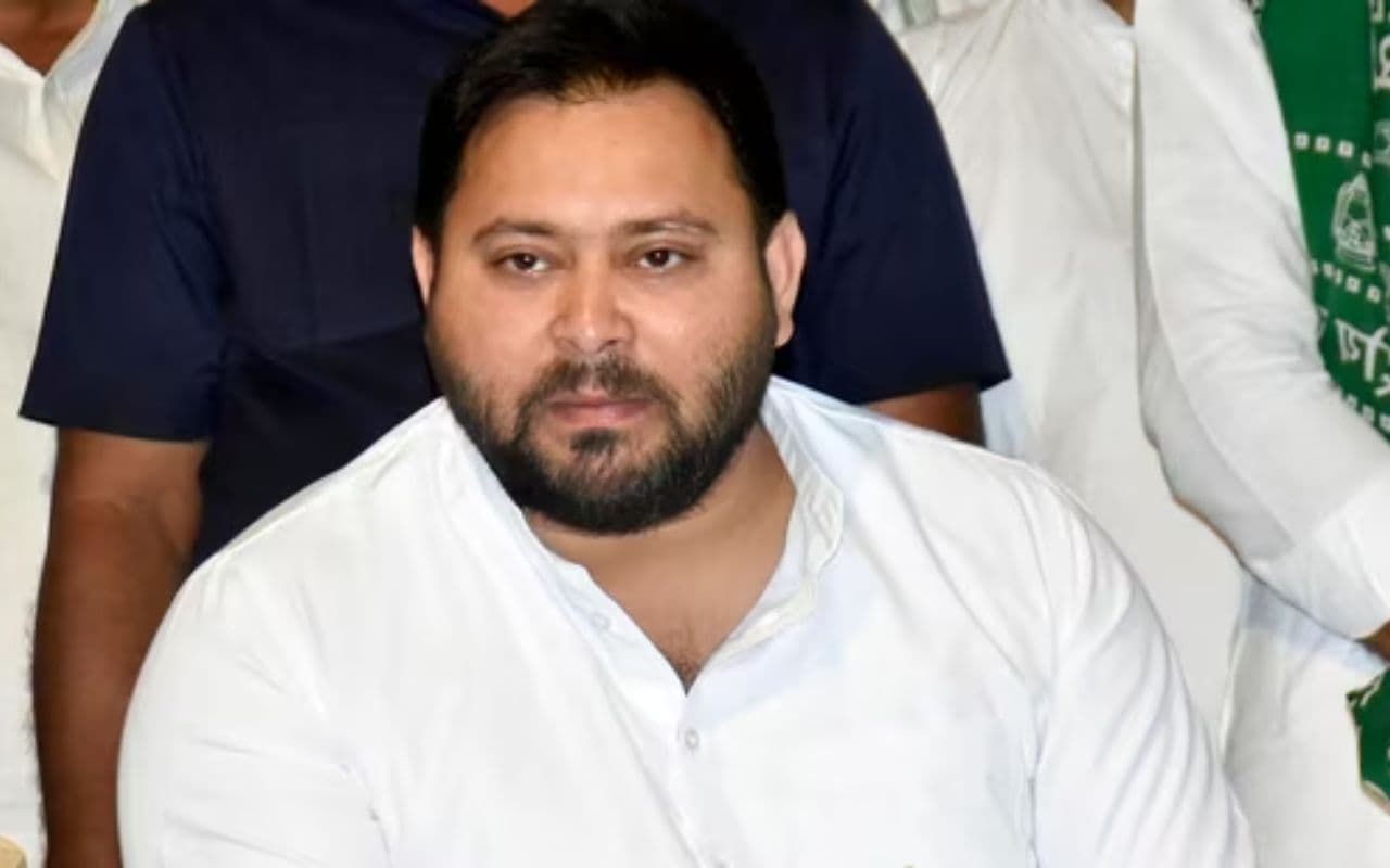 Bihar Politics: ‘पांच-पांच विभागों के मुखिया होने के बावजूद कुछ नहीं किया’, बीजेपी सांसद ने तेजस्वी यादव पर साधा जकर निशाना