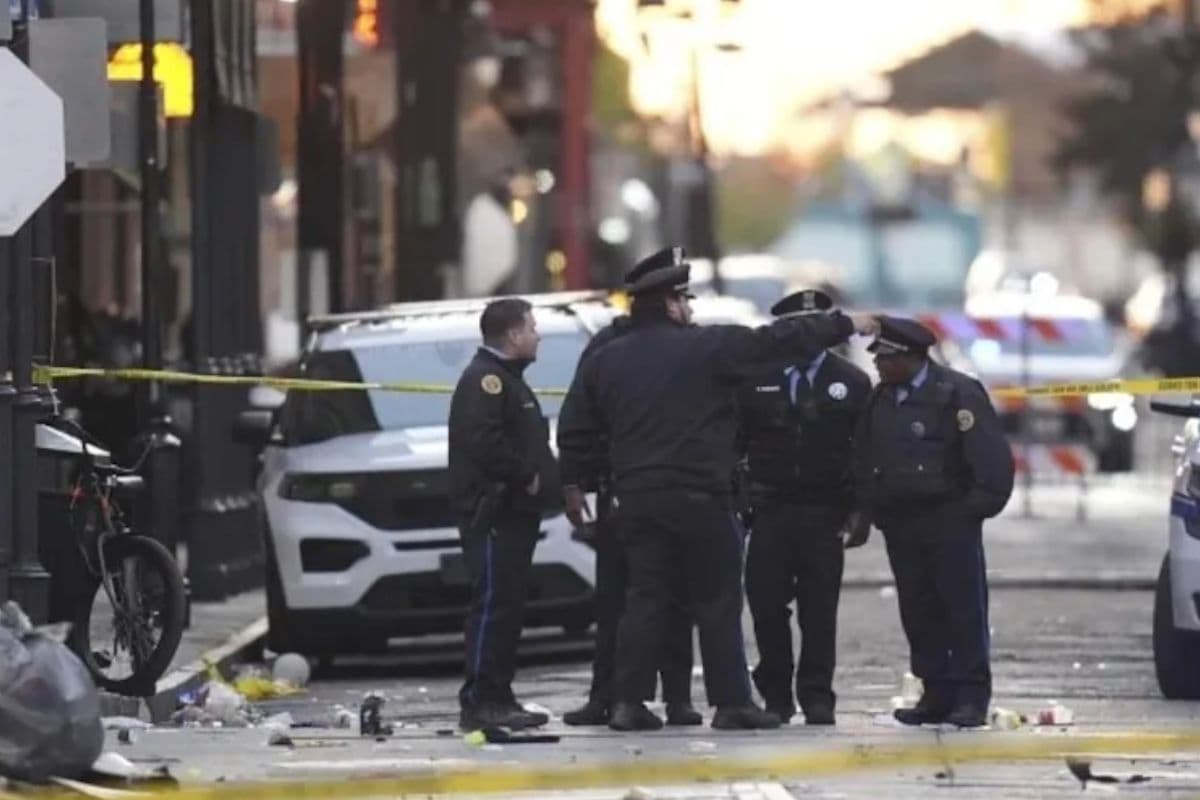 अमेरिका के न्यू ऑरलियन्स में आतंकी हमला, 15 की मौत, ISIS का झंडा बरामद