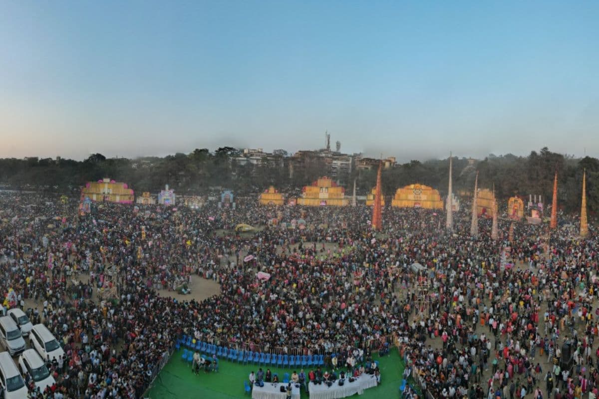 Watch Video: जमशेदपुर के विशाल टुसू मेले में उमड़ा जनसैलाब, आकर्षक टुसू, चौड़ल और बूढ़ी गाड़ी नाच ने मोहा मन