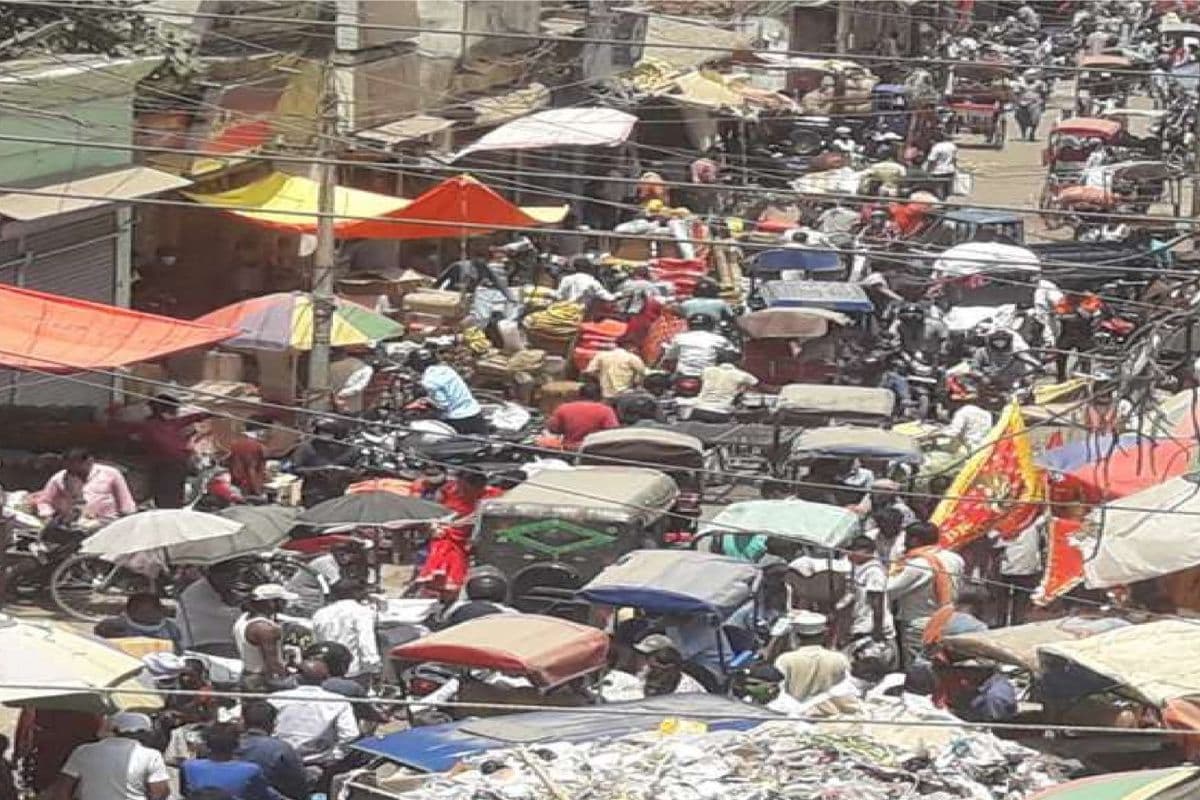 भागलपुर: अतिक्रमण से मुख्य बाजार में पैदल चलना दूभर, लोगों ने प्रभात खबर से बयां किया अपना दर्द