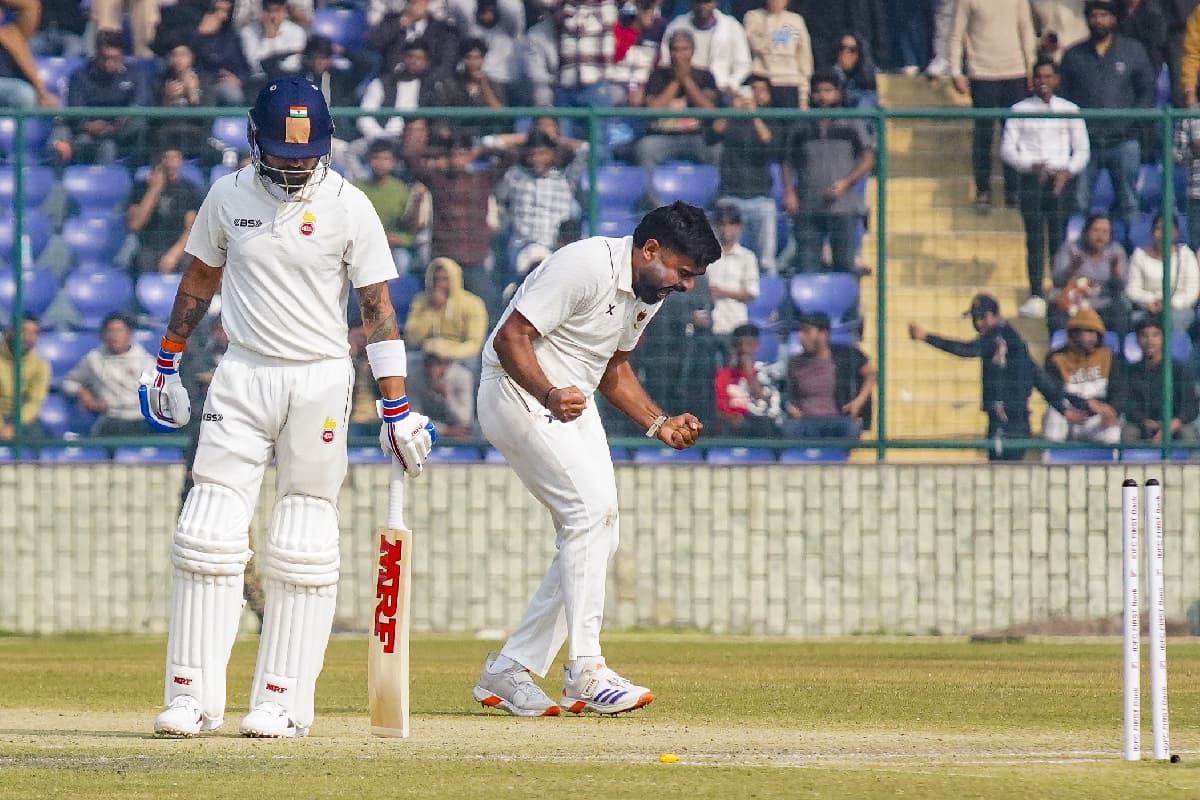 Ranji Trophy: विराट ने एक झटके में तोड़े 15000 दिल, आउट होते ही मिनटों में खाली हुआ स्टेडियम