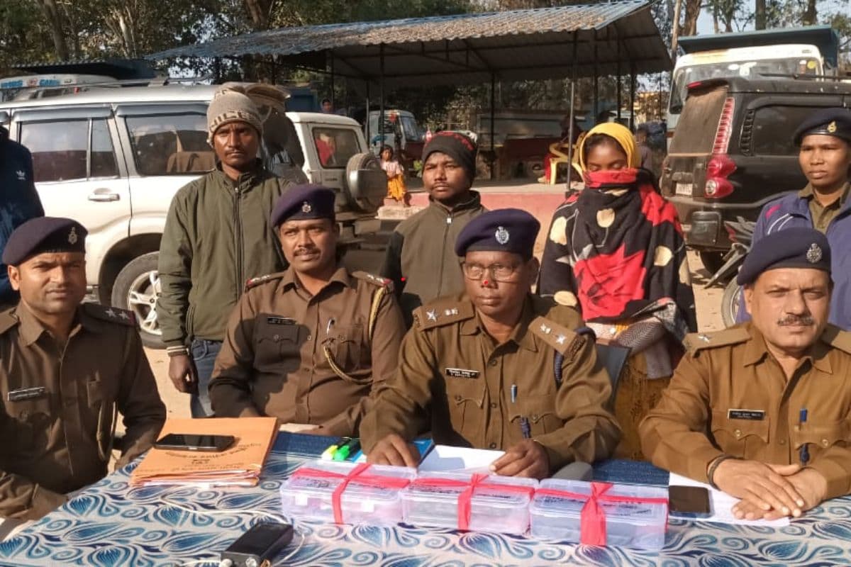 Jharkhand Crime News: जेल से छुड़ाने वाले की भाभी से ही कर बैठा प्यार, नाराज शख्स ने रेत दिया गला