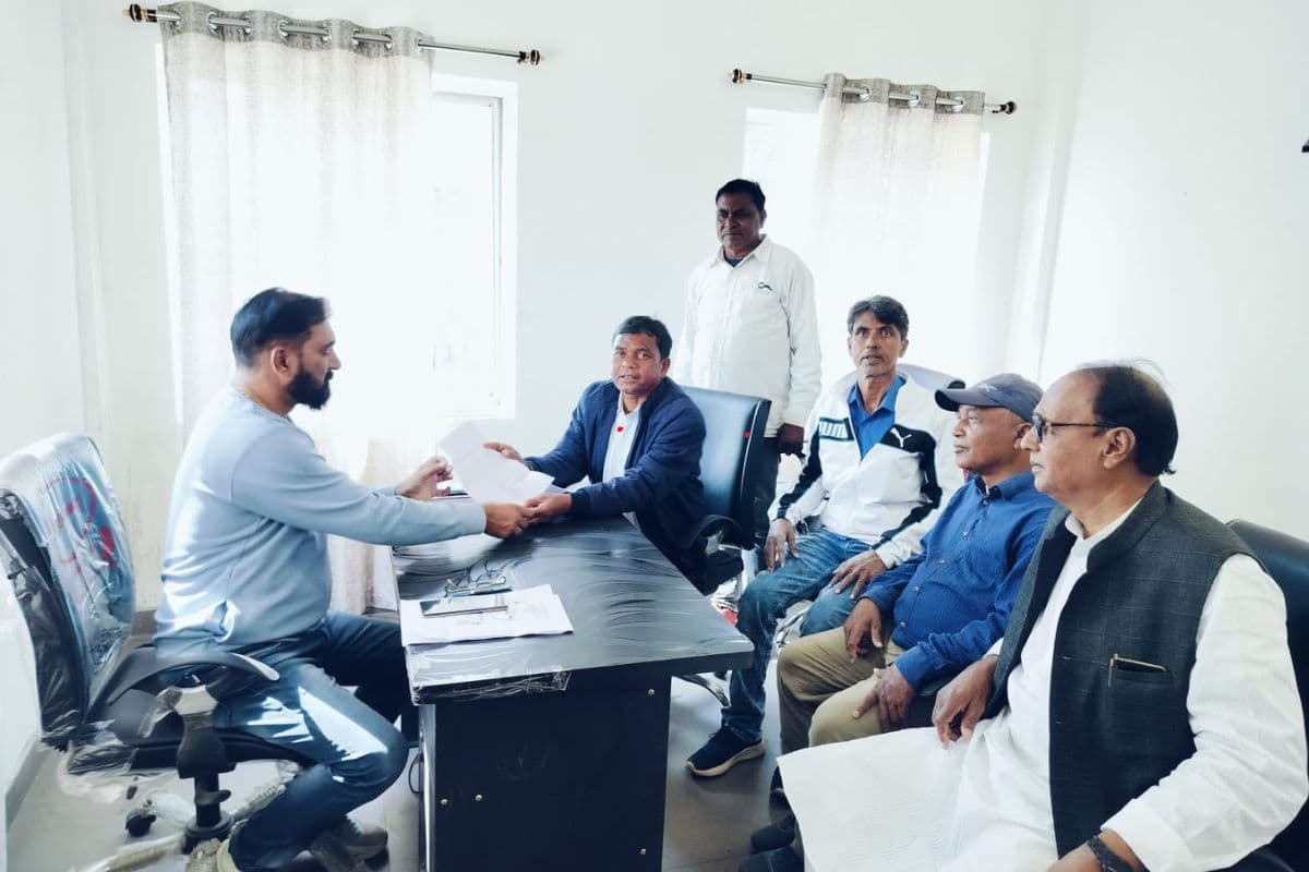 Ranchi News: टोल प्लाजा की मनमानी की शिकायत पर पूर्व विधायक रामकुमार जताया विरोध, प्रबंधन से कर दी ये मांग