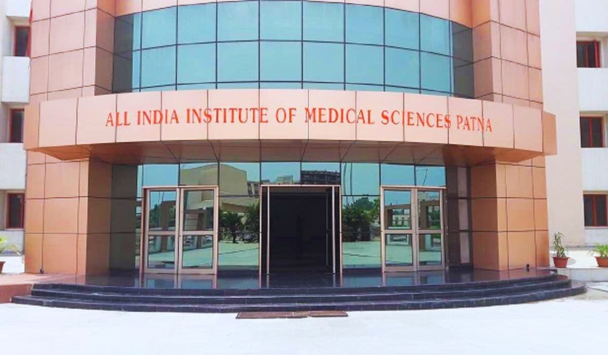 पटना एम्स में शुरू होगी कॉक्लियर इंप्लांट की सुविधा, कम सुनने वाले बुजुर्गों को मिलेगा लाभ