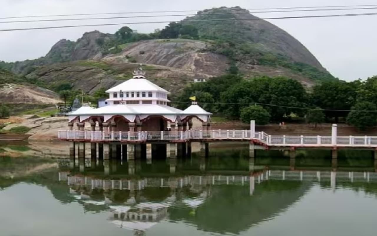 बिहार का बौंसी मेला, जहां मंदार तराई में दर्शन देने आते हैं विष्णु भगवान, राक्षस को दिया वरदान है वजह