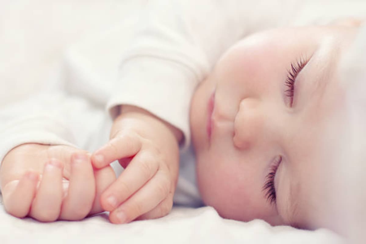 Baby Names: बेटी के लिए यहां से चुनें संस्कृत के खूबसूरत नाम, साथ ही जानें इनके अर्थ