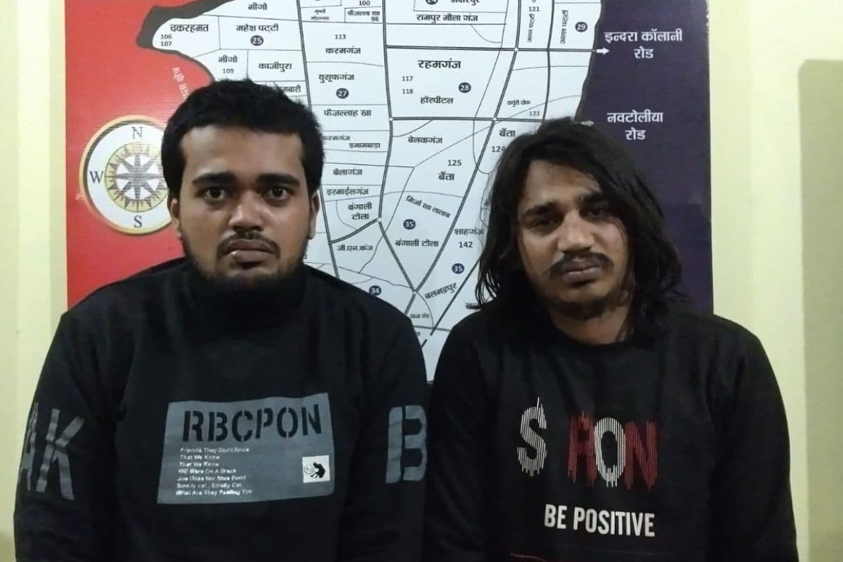 Bihar News: दरभंगा में बस स्टैंड पर नशेड़ियों का तांडव, बीच-बचाव करने आए SI को मारा चाकू