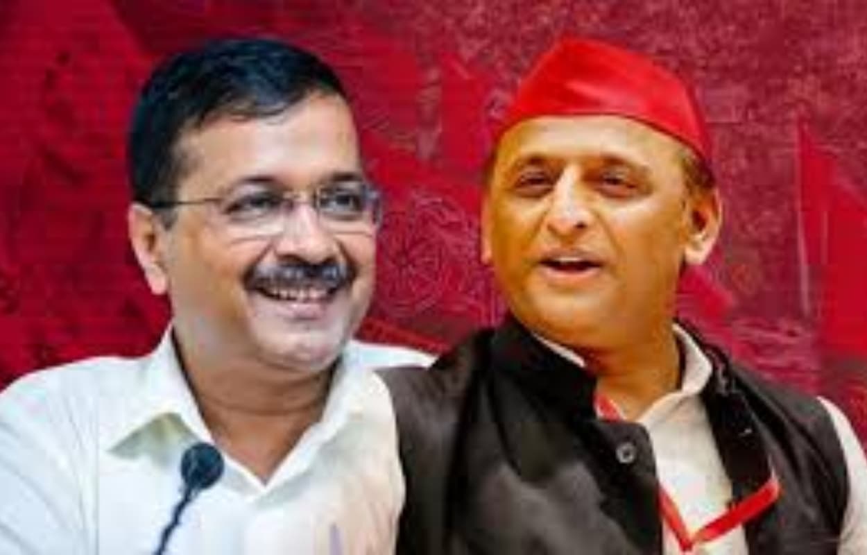 बीजेपी कांग्रेस इलू-इलू कर रहे… केजरीवाल ने अखिलेश यादव के साथ किया रोड शो