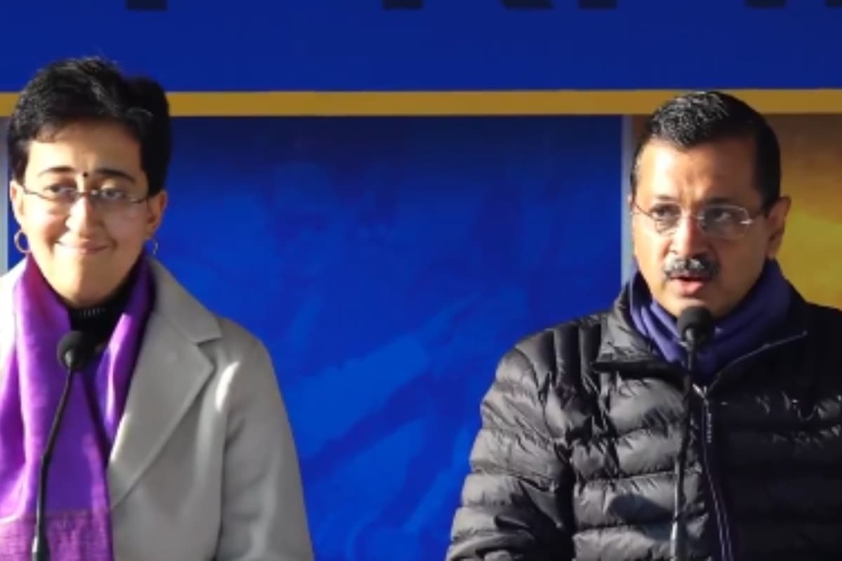 अरविंद केजरीवाल का पीएम मोदी को जवाब- 2700 करोड़ के घर में रहने वाले शीशमहल की बात करते हैं