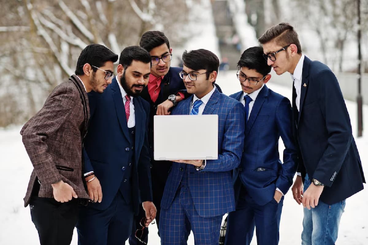 Budget Suggestions: बेरोजगारों को मिलने वाली है नौकरी, सीआईआई ने सरकार को दिया सात सूत्रीय सुझाव