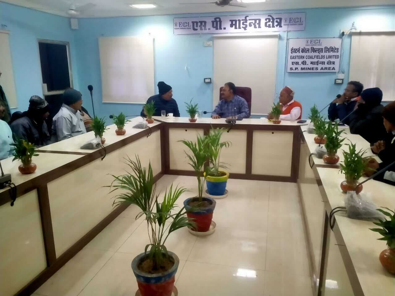 मजदूरों की समस्याओं का निदान नहीं तो आंदोलन : पूर्व स्पीकर