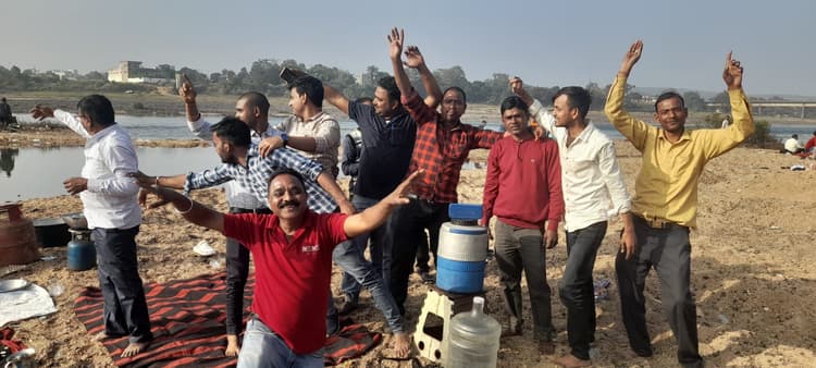 Bokaro News : उमंग और उत्साह के साथ किया गया नये साल का स्वागत