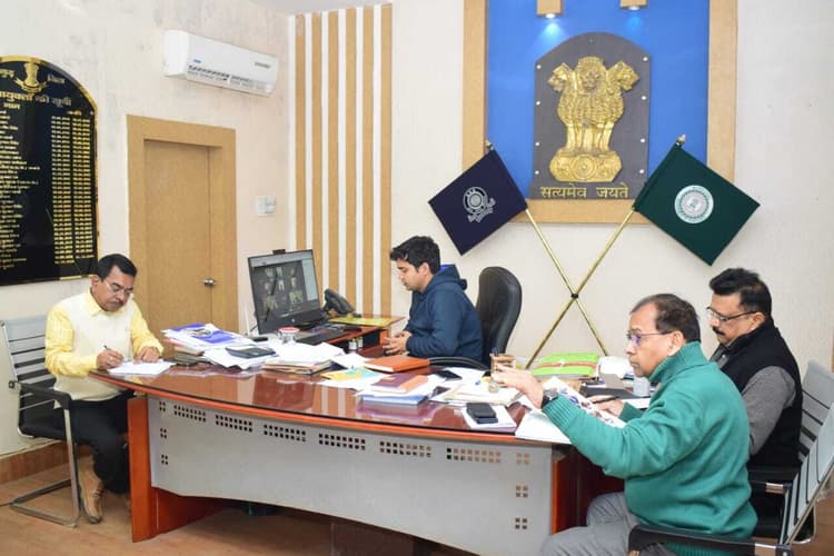 कैंप में मरीजों का होगा इलाज, विभागों के भी लगेंगे स्टॉल: डीसी