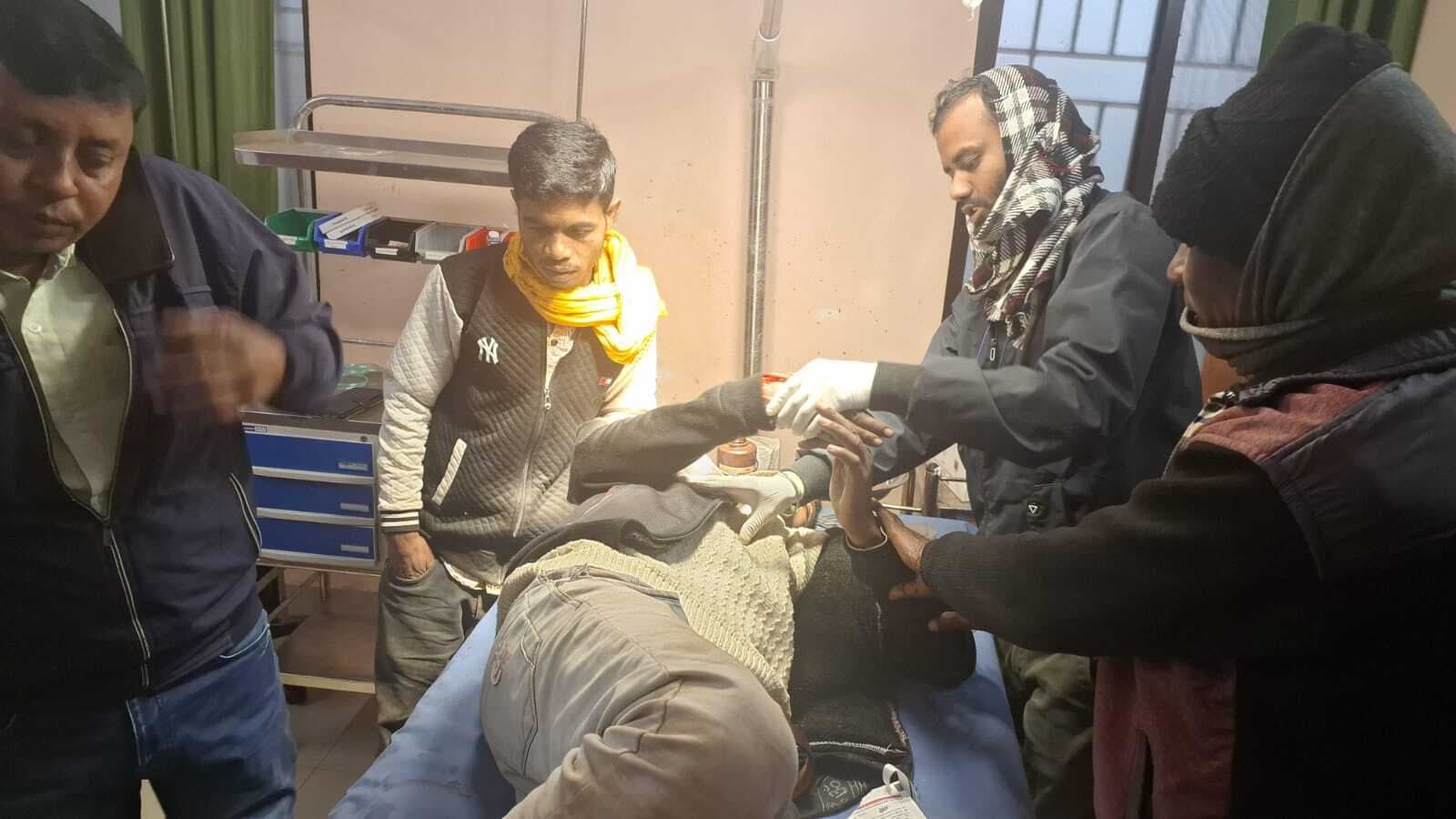 Accident : तेज रफ्तार हाइवा के धक्के से टोटो चालक घायल, रेफर