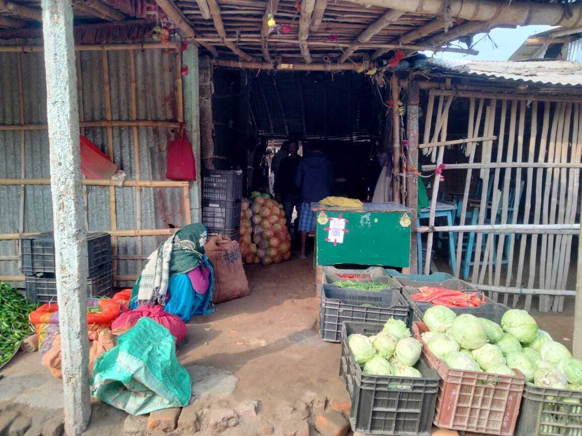 अज्ञात चोरों ने सब्जी के थोक विक्रेता के दुकान में की चोरी