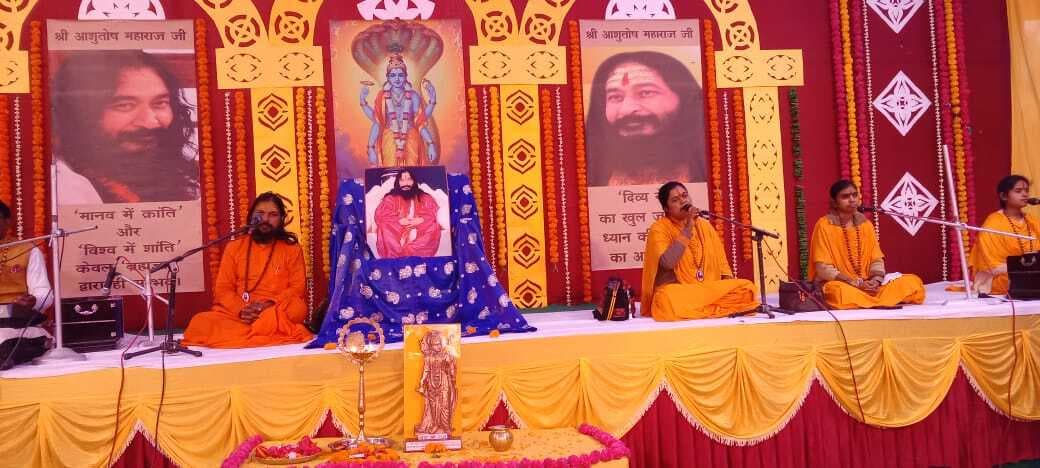 ईश्वर की भक्ति करने से मन के अंदर छिपे पापों का होता है नाश : सुकरमानंद जी महाराज