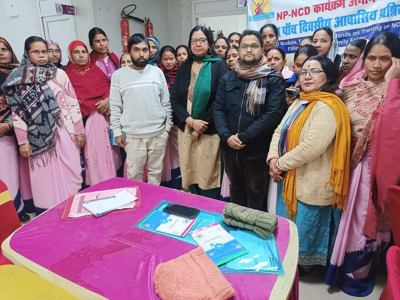 ग्रामीण स्वास्थ्य सुधार में जुटी आशाएं: एनसीडी प्रशिक्षण कार्यक्रम जारी