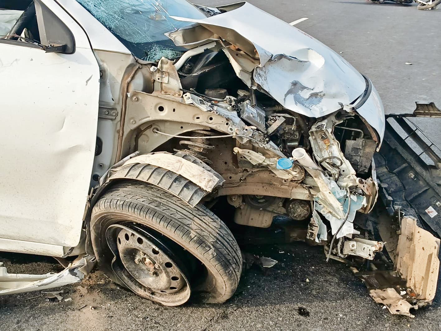 Gaya News : नशे में धुत कार ड्राइवर ने मारा धक्का, चाचा-भतीजे की मौत