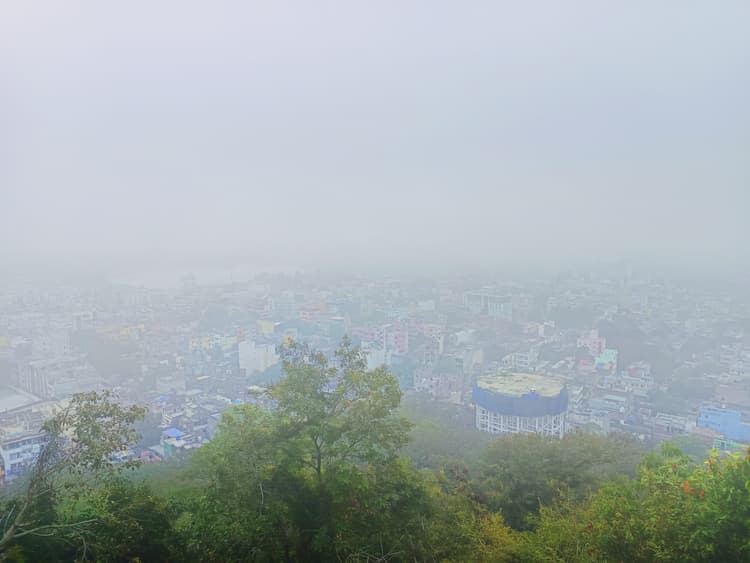 Weather News : 24 घंटे में दो डिग्री गिरा रांची का पारा, अगले तीन दिनों तक राहत नहीं