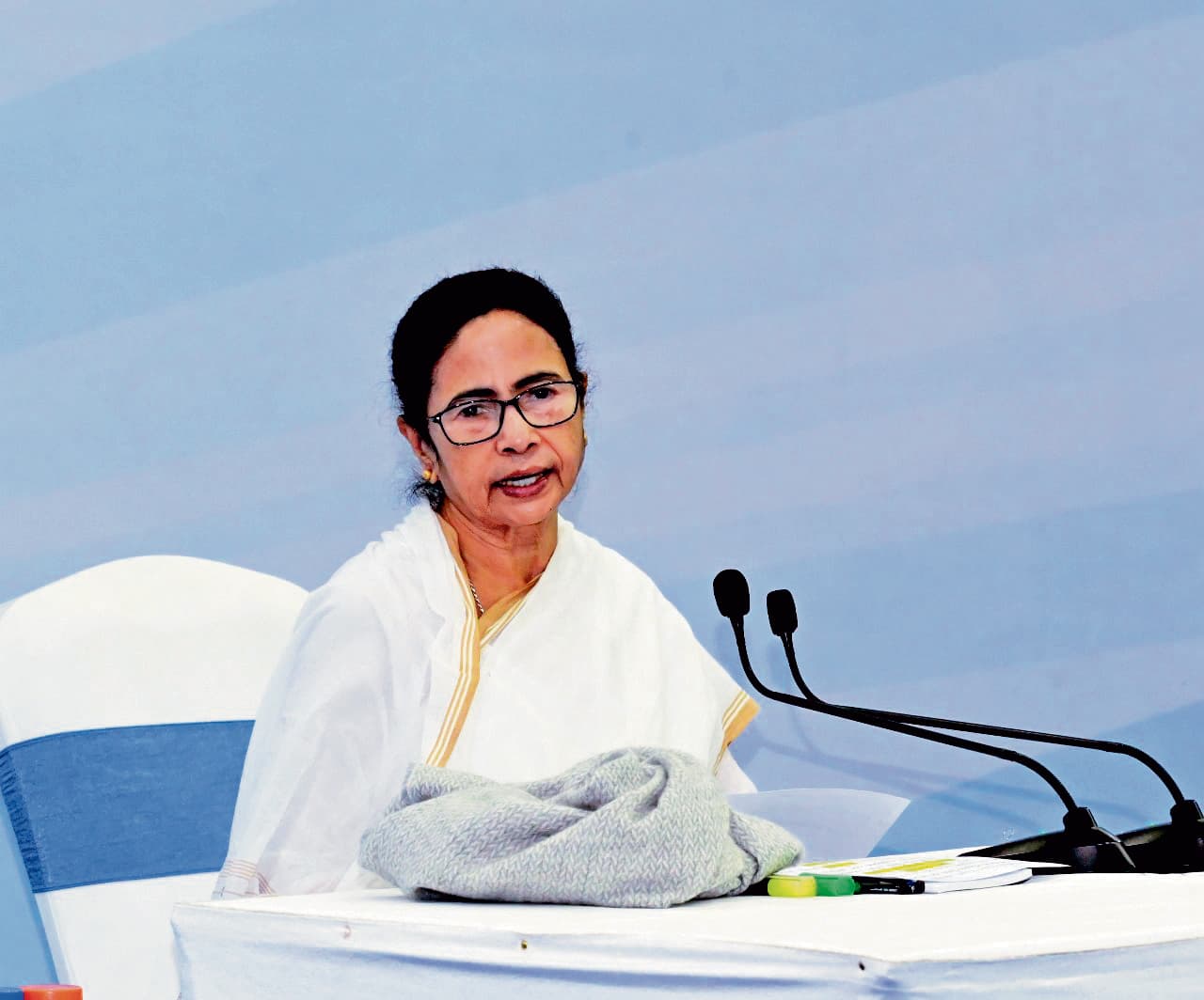 केंद्र के इशारे पर बीएसएफ करा रही है घुसपैठ : सीएम