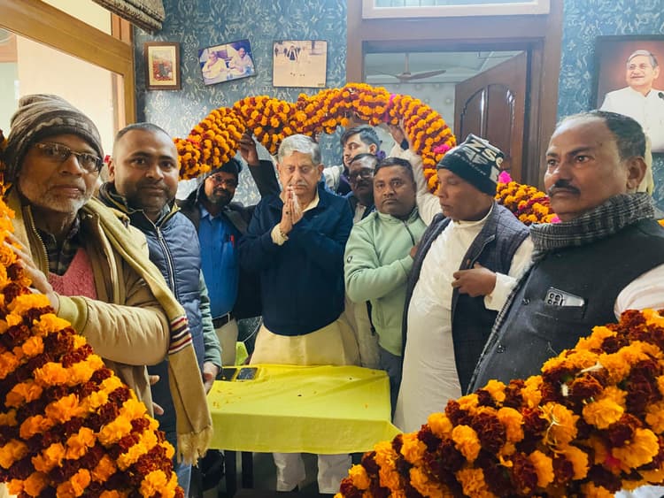 ललन सिंह से चेक डैम निर्माण सहित कई समस्याओं के समाधान की मांग