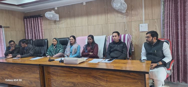 पंस की बैठक में पदाधिकारियों की मनमानी पर रोक लगाने की मांग