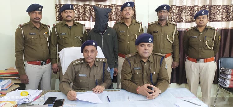 लूट कांड का मुख्य सरगना गिरफ्तार