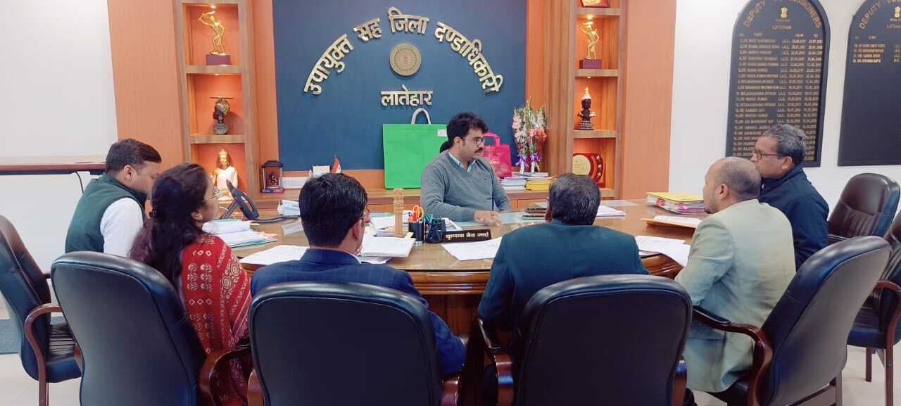 आपदा प्रबंधन की बैठक, 61 आवेदनों पर अनुशंसा