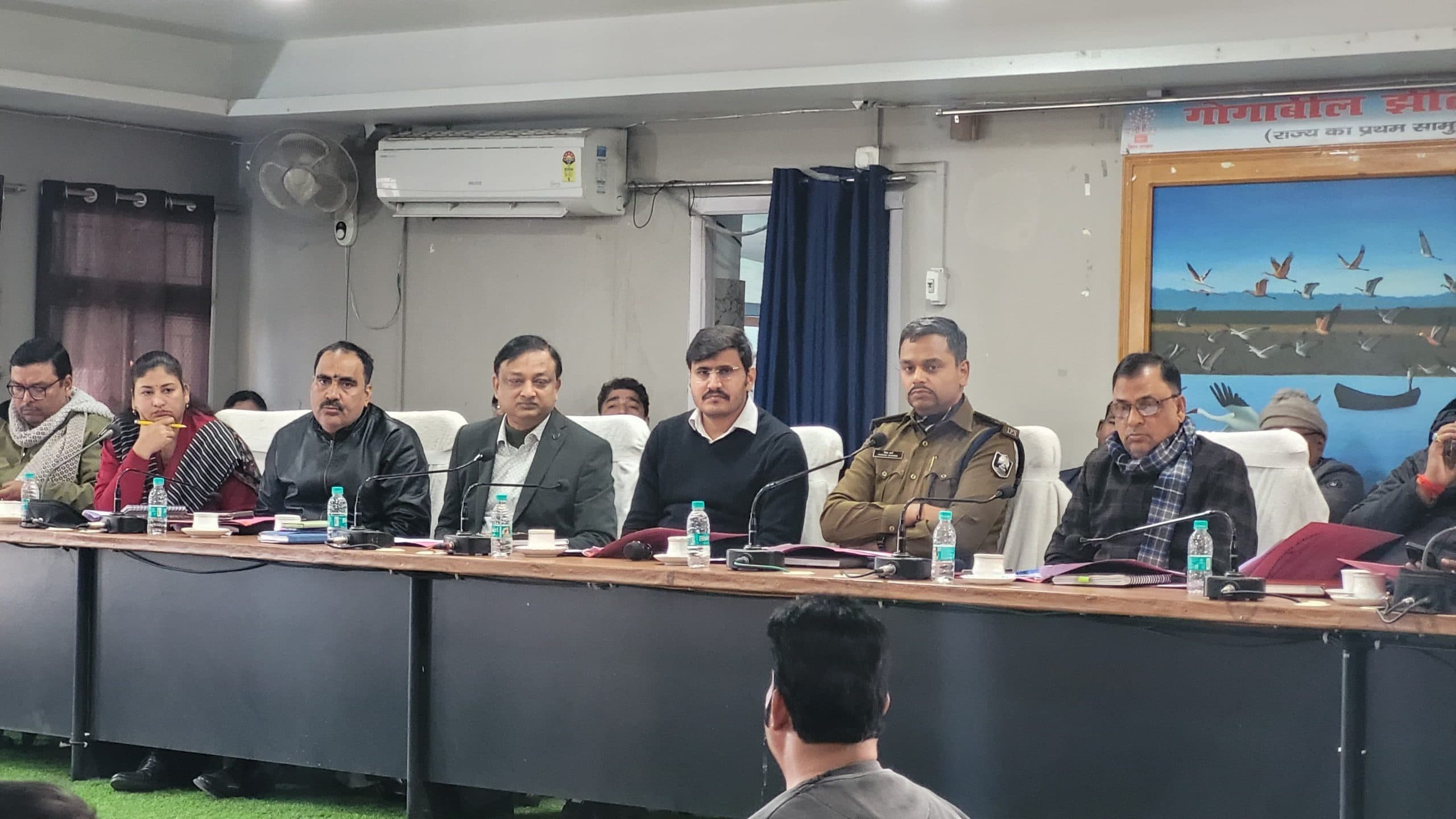 गणतंत्र दिवस पर विभिन्न विभागों की ओर से निकलेगी आकर्षक झांकी: डीएम