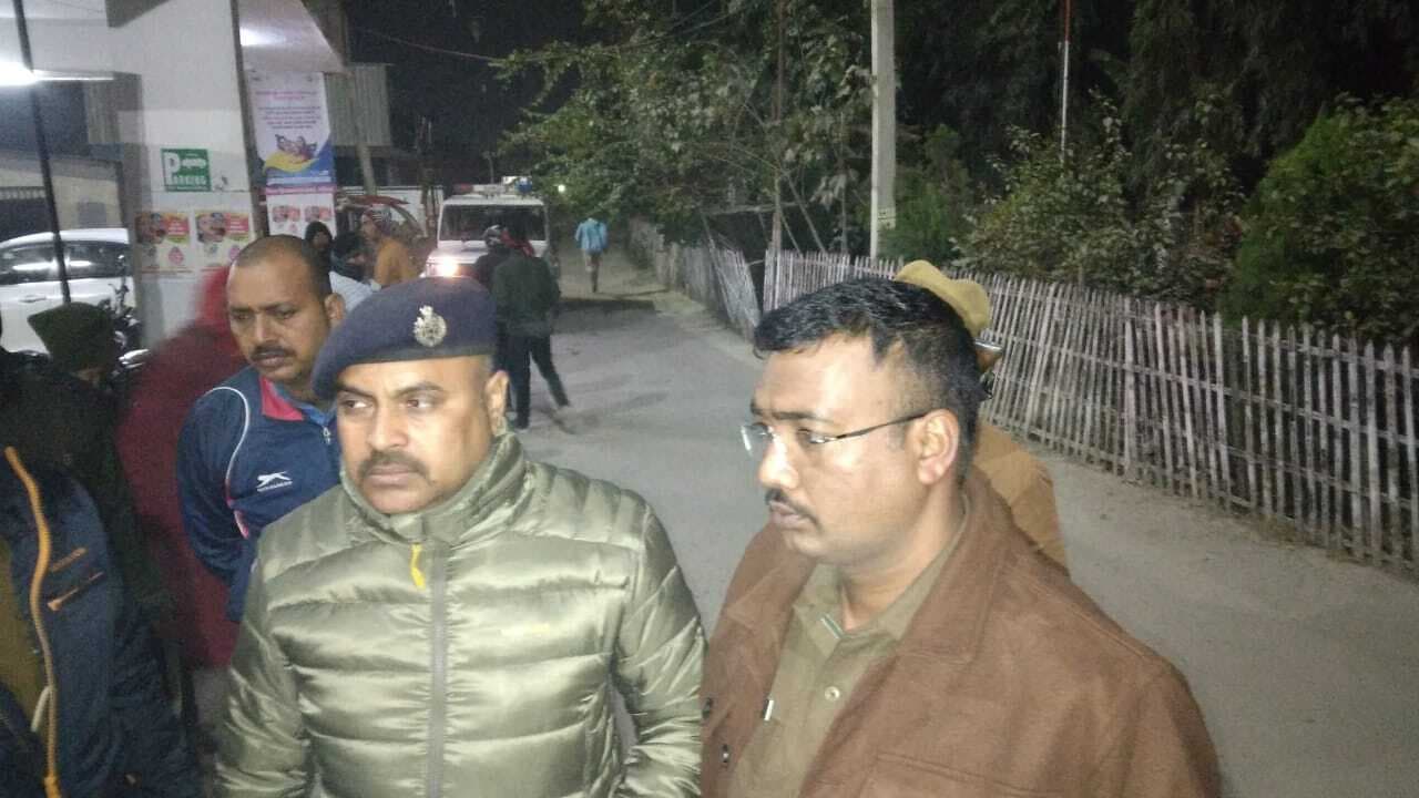 नवाबगंज बालूटोला गोली कांड में तीन लोगों पर प्राथमिकी दर्ज