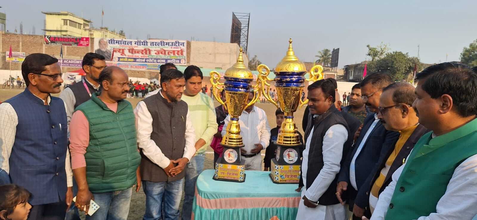 तस्लीम उद्दीन मेमोरियल फुटबॉल टूर्नामेंट प्रारंभ