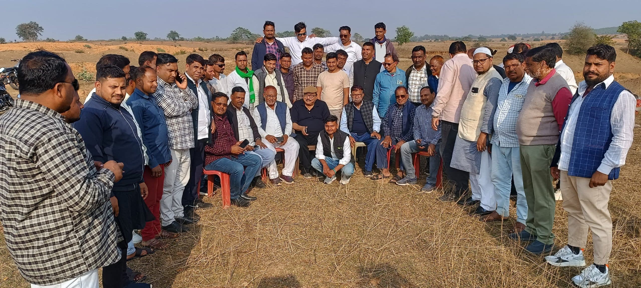 Giridih News :राज्य सभा सदस्य ने लिया पिकनिक का आनंद