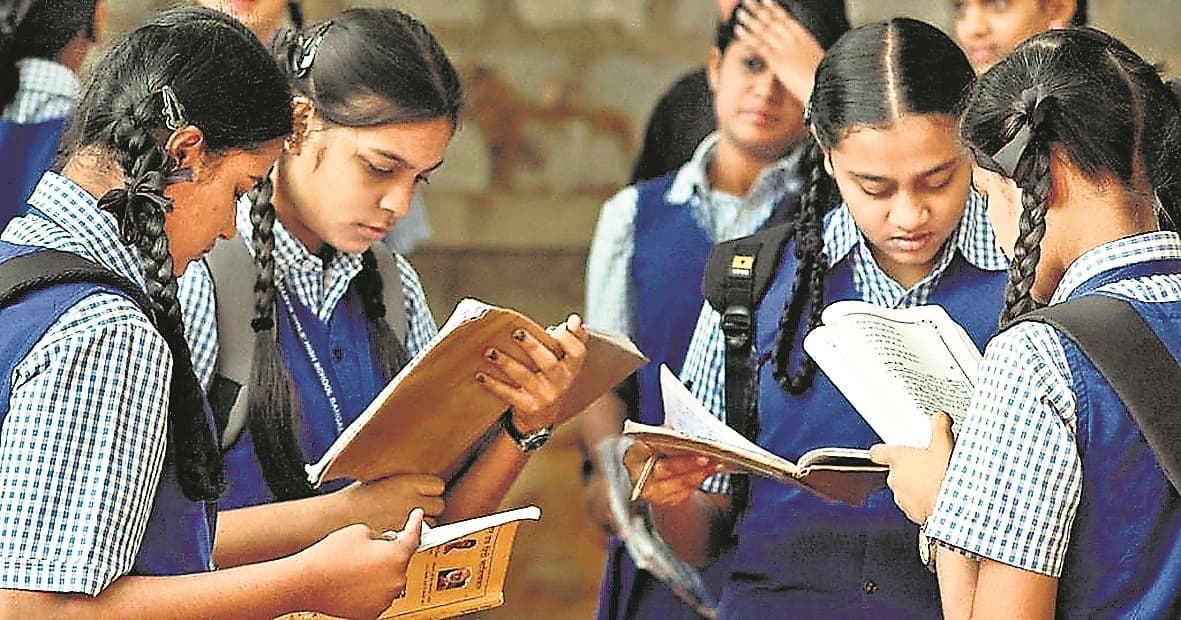 School Education News : आठवीं के विद्यार्थियों का मार्च में पूरा होगा सिलेबस, बोर्ड परीक्षा जनवरी में