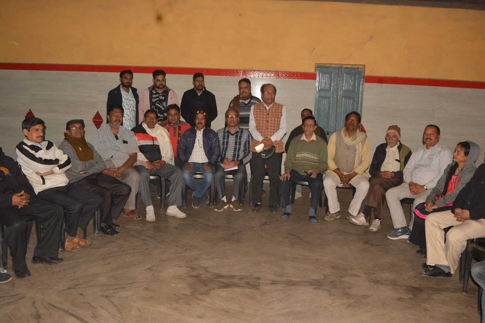 Dhanbad News : झरिया में प्रदूषण के खिलाफ अभियान चलाने पर सहमति