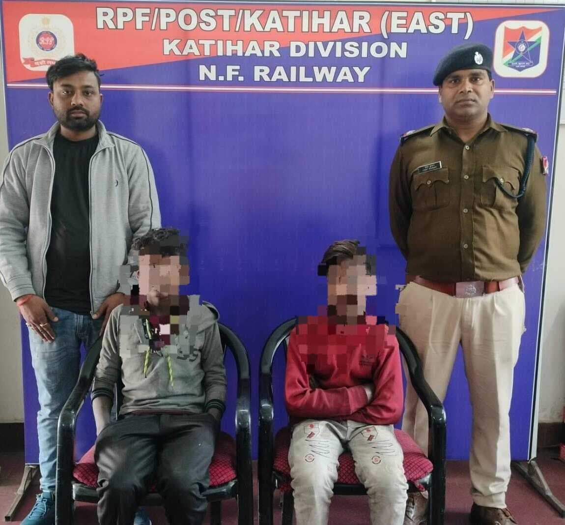 ऑपरेशन आहट अभियान के तहत दो नाबालिग का आरपीएफ ने बचाया