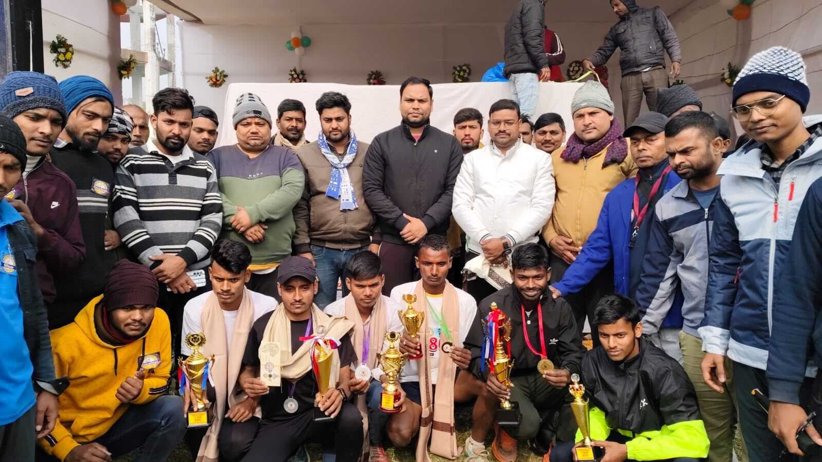 विषम सामाजिक परिस्थिति में मैराथन होना गर्व की बात: बीडीओ