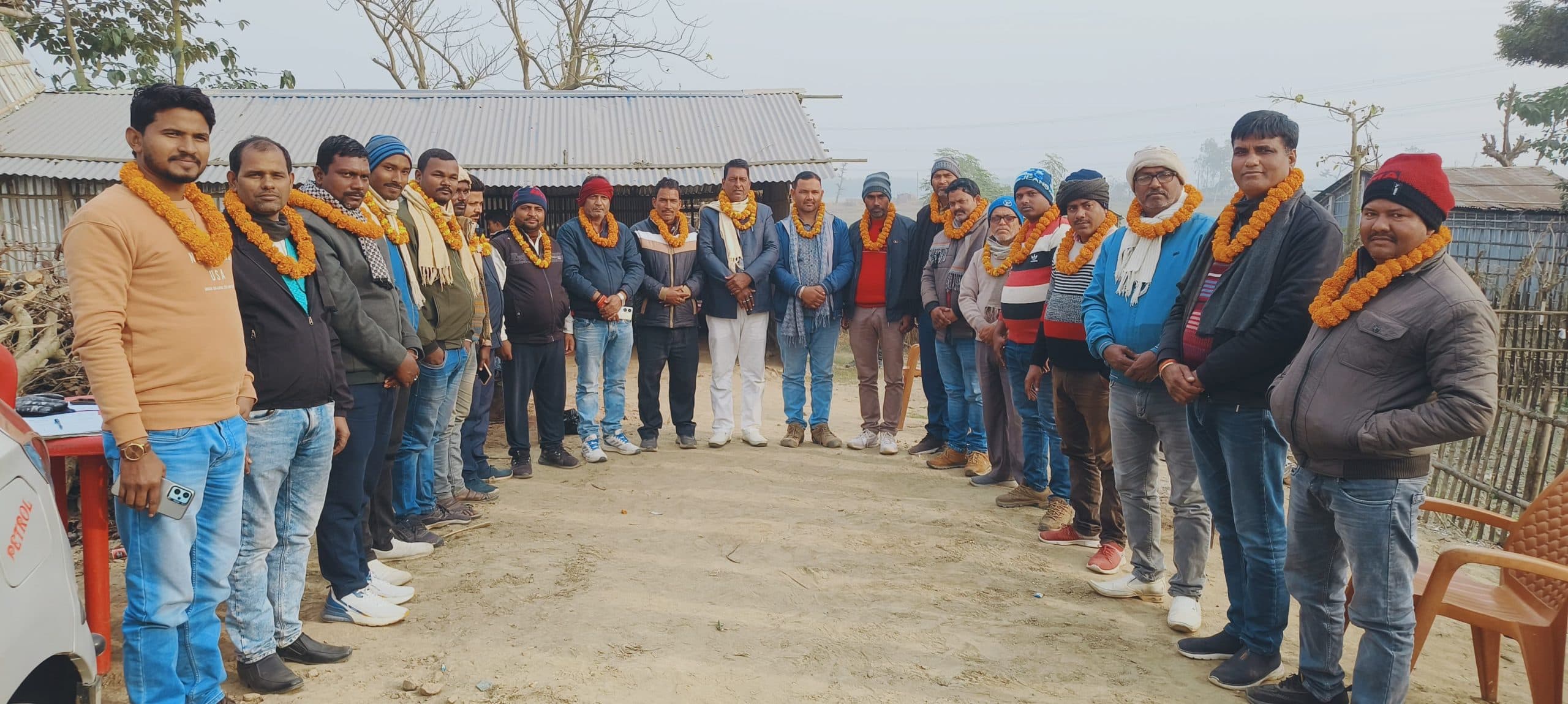 नगर परिषद के विकास को लेकर गोल बंद हुए वार्ड पार्षद