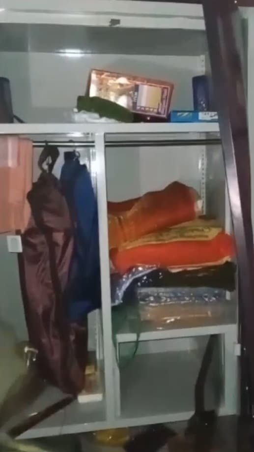 दनियावां में वृद्ध महिला को बंधक बना छह लाख के गहनों की लूट