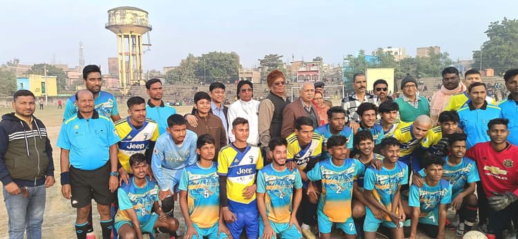 Bhagalpur news युवा खेल को कैरियर के रूप में अपना कर बढ़े आगे : विधायक