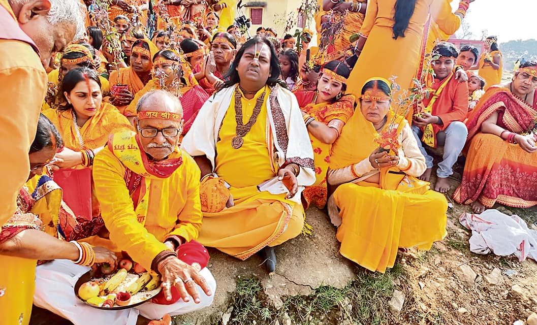 Dhanbad News: जीवन का मार्ग दर्शन करती है भागवत कथा : सुरेन्द्र हरिदास