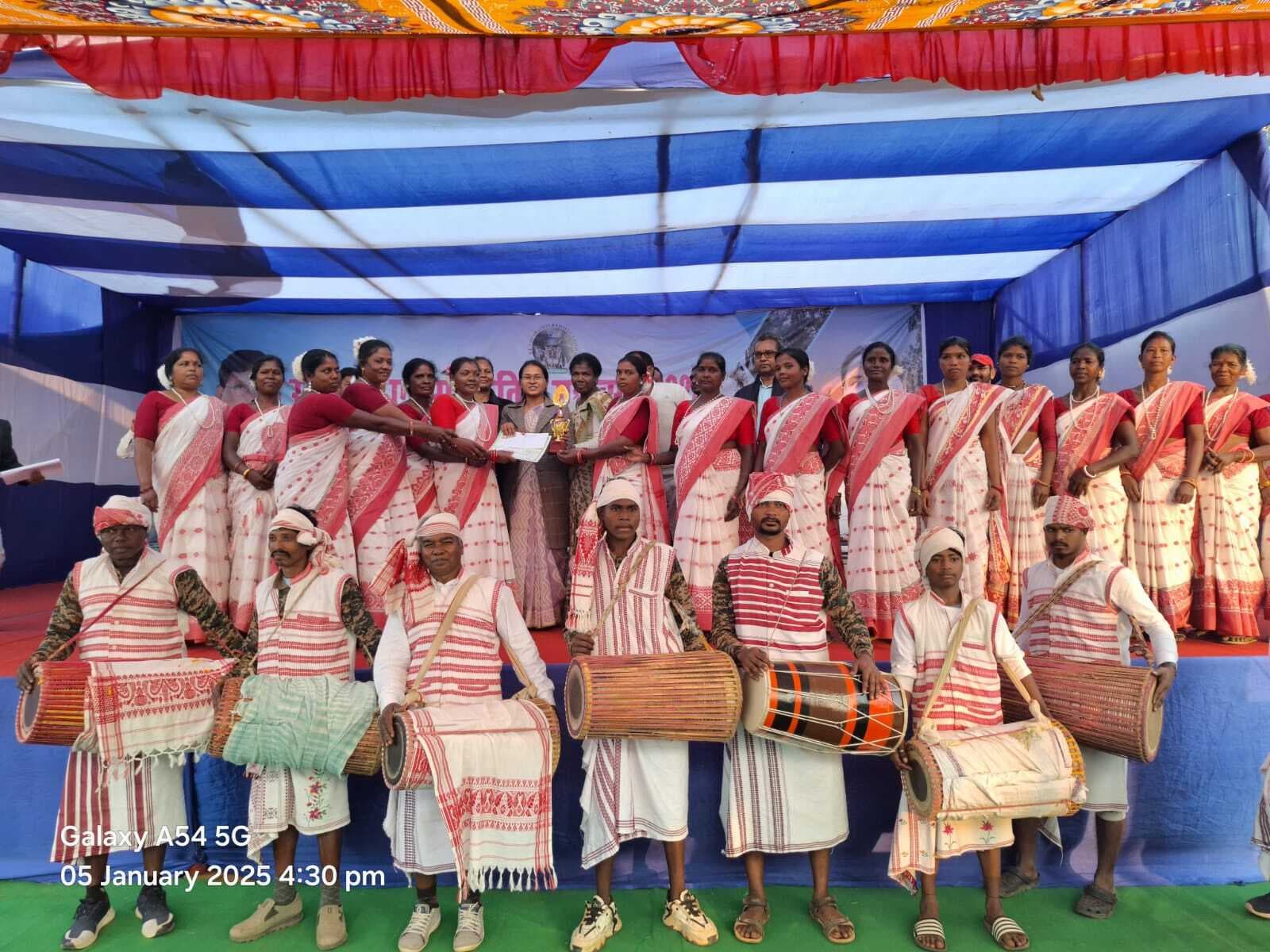 स्व बलासियुस लकड़ा की मनायी गयी पुण्यतिथि