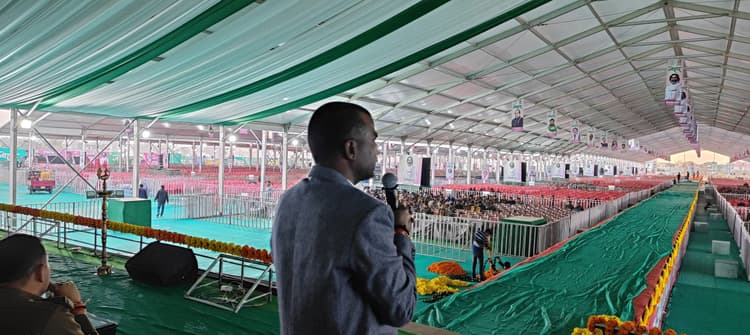 Ranchi News : राज्य की 56 लाख से अधिक महिलाओं के खाते में आज मुख्यमंत्री भेजेंगे 25-25 साै रुपये